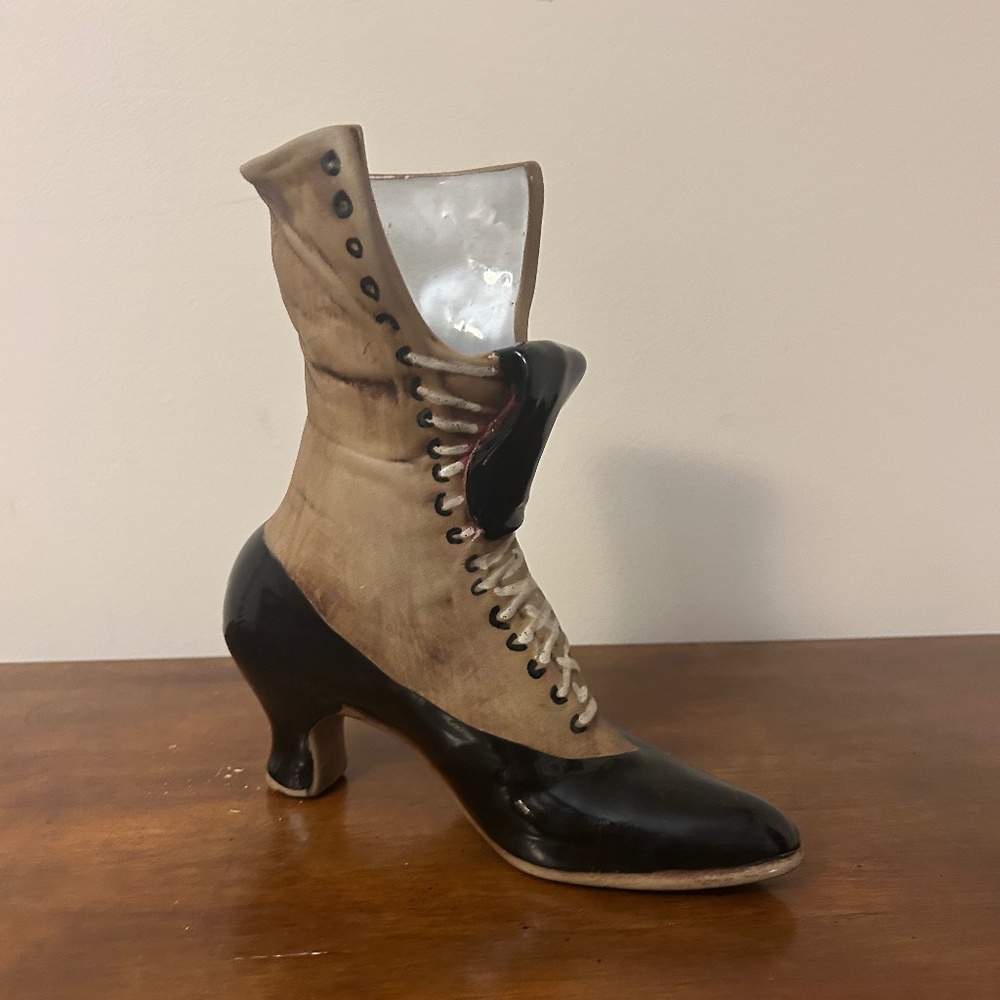 1970's vintage victorian ceramic boot vase.